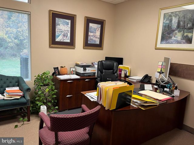 2273 ROUTE 33, Hamilton, NJ 08690