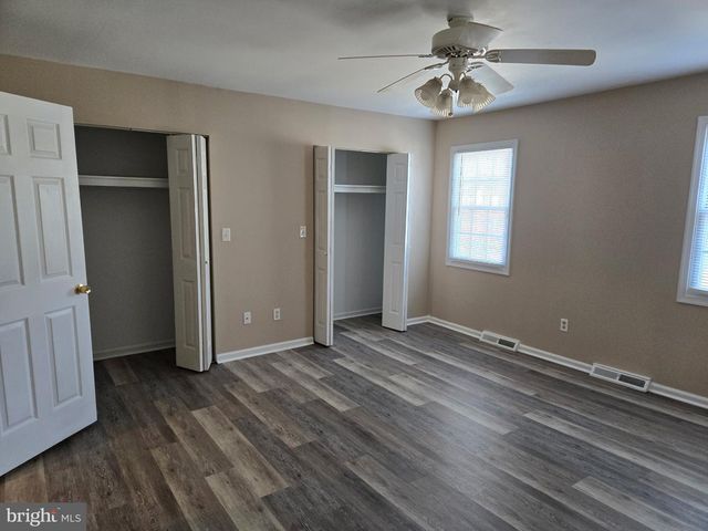 63 FOREST CREEK DR, Dover, DE 19904
