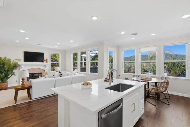 615 Wilmington Drive, Chula Vista, CA 91914