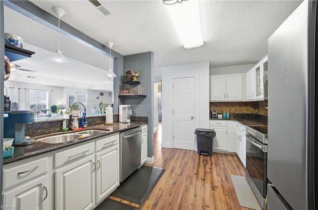 2210 Sicily QUAY, Virginia Beach, VA 23456