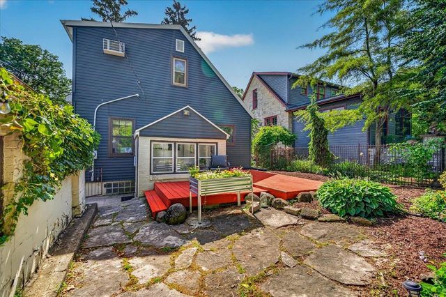 12 Farley Avenue, Madison, WI 53705