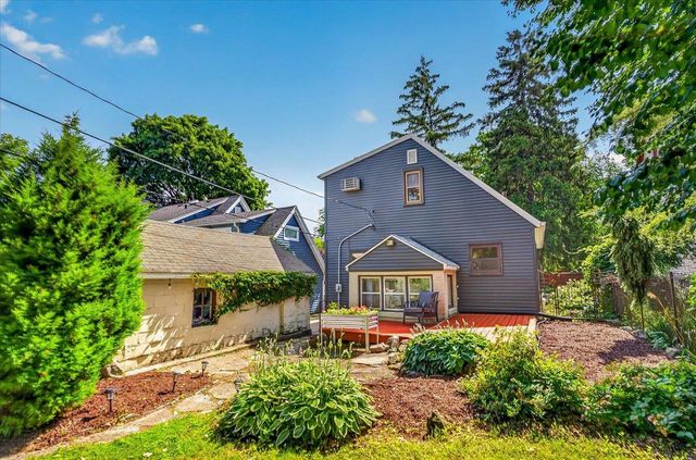 12 Farley Avenue, Madison, WI 53705