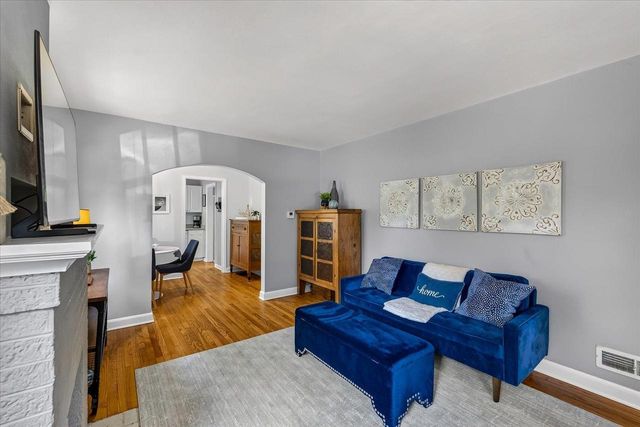 12 Farley Avenue, Madison, WI 53705