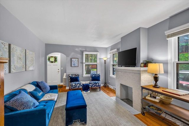 12 Farley Avenue, Madison, WI 53705