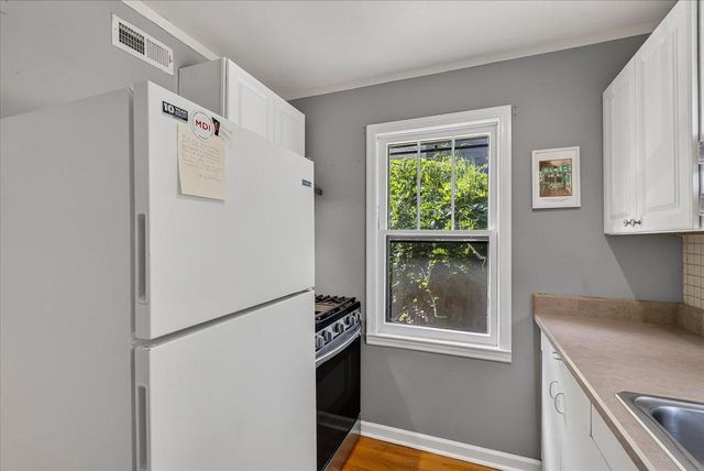 12 Farley Avenue, Madison, WI 53705