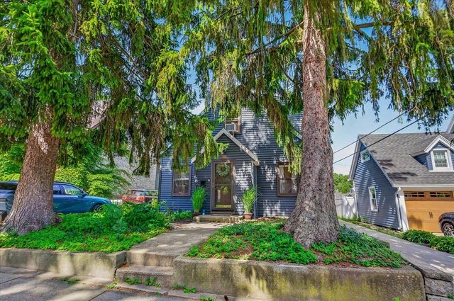 12 Farley Avenue, Madison, WI 53705