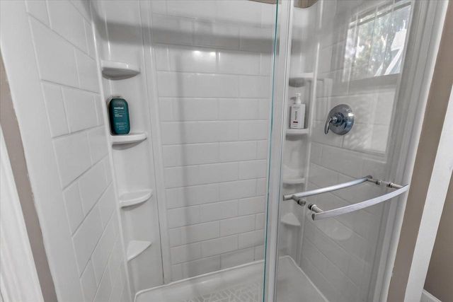 12 Farley Avenue, Madison, WI 53705