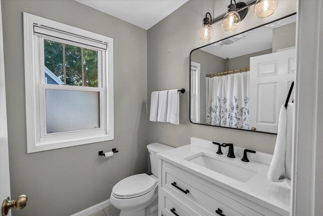 12 Farley Avenue, Madison, WI 53705