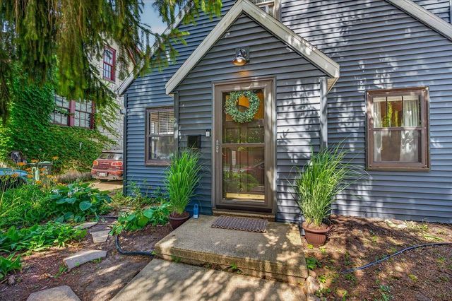 12 Farley Avenue, Madison, WI 53705