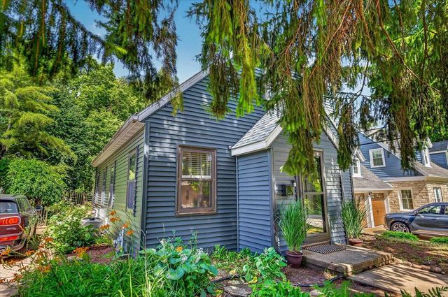 12 Farley Avenue, Madison, WI 53705