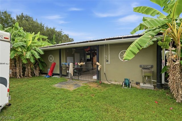 10811 & 10821 Ruden RD, North Fort Myers, FL 33917