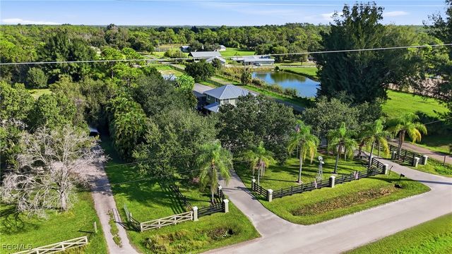 10811 & 10821 Ruden RD, North Fort Myers, FL 33917