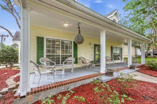 11 Skyline Drive, Coldspring, TX 77331