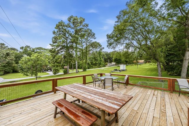 11 Skyline Drive, Coldspring, TX 77331