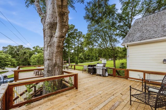 11 Skyline Drive, Coldspring, TX 77331