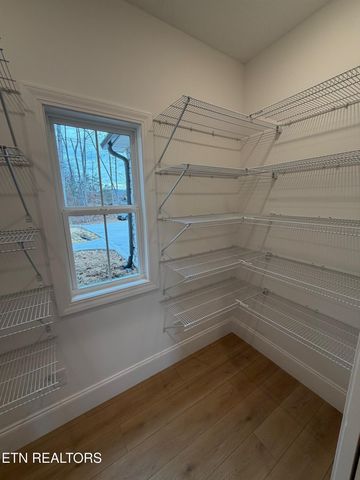 6813 Flint Gap Rd, Knoxville, TN 37914