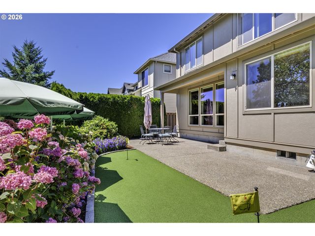 16726 Nw VETTER Dr, Portland, OR 97229