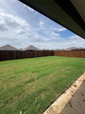 209 Reliance Road, Godley, TX 76044