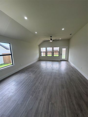 209 Reliance Road, Godley, TX 76044
