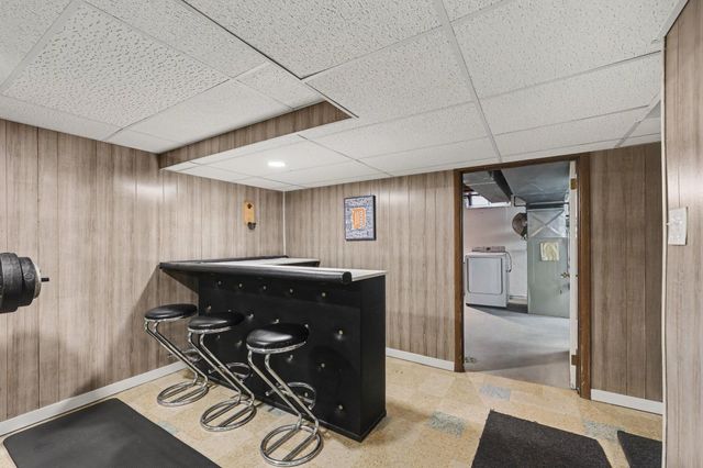 27657 Lorraine Avenue, Warren, MI 48093