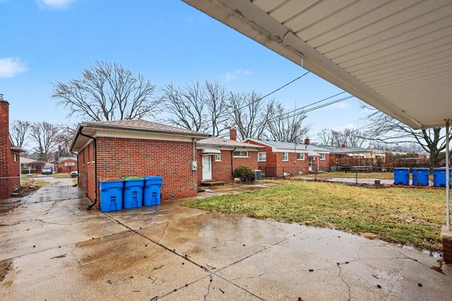 27657 Lorraine Avenue, Warren, MI 48093