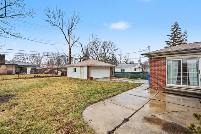 27657 Lorraine Avenue, Warren, MI 48093