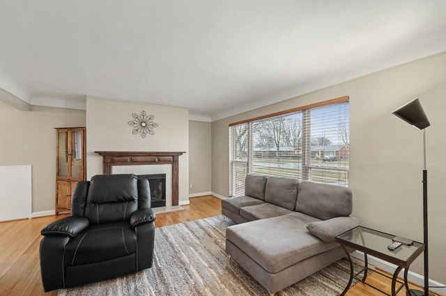 27657 Lorraine Avenue, Warren, MI 48093