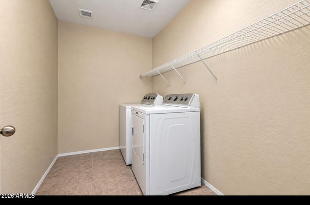 28050 N LIMESTONE Lane, San Tan Valley, AZ 85143