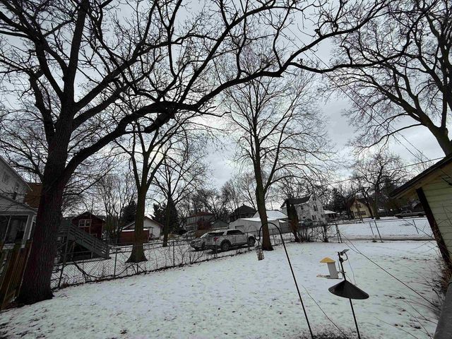 1052 8th Street, Beloit, WI 53511