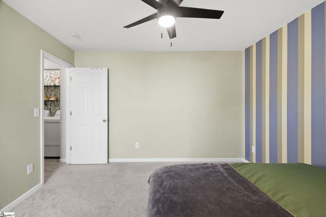 120 Crescent Creek Court Court, Greenville, SC 29605
