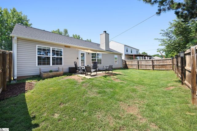 120 Crescent Creek Court Court, Greenville, SC 29605