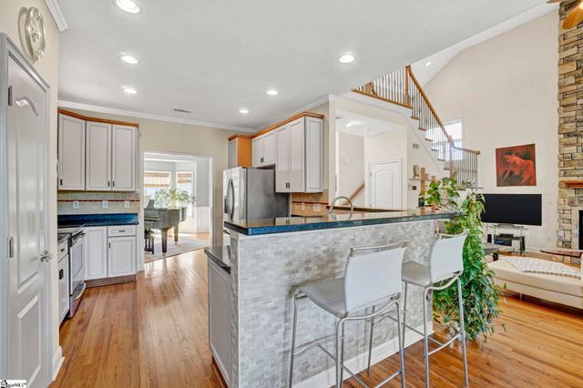 5 Middleberry Court, Greer, SC 29650