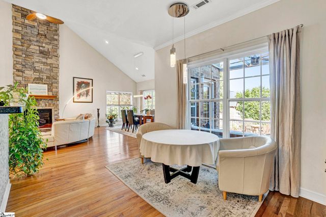 5 Middleberry Court, Greer, SC 29650