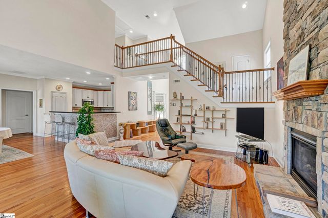 5 Middleberry Court, Greer, SC 29650