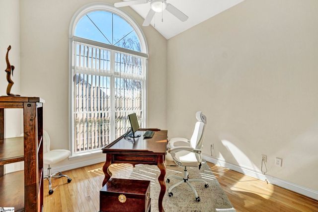 5 Middleberry Court, Greer, SC 29650