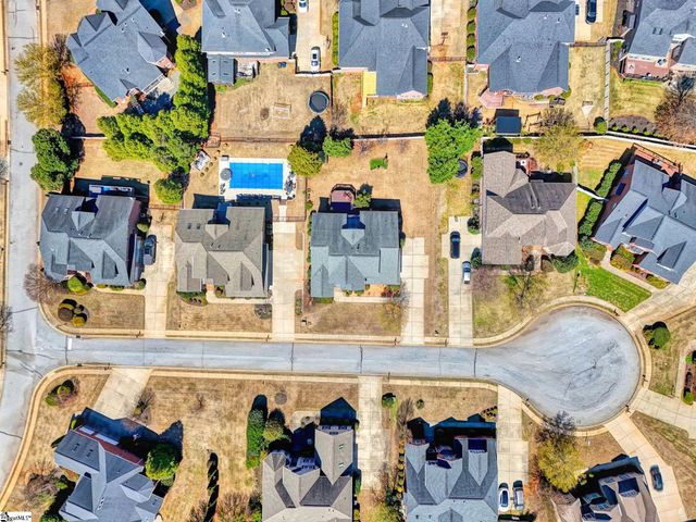 5 Middleberry Court, Greer, SC 29650
