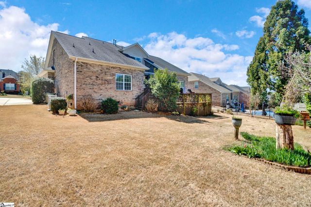 5 Middleberry Court, Greer, SC 29650