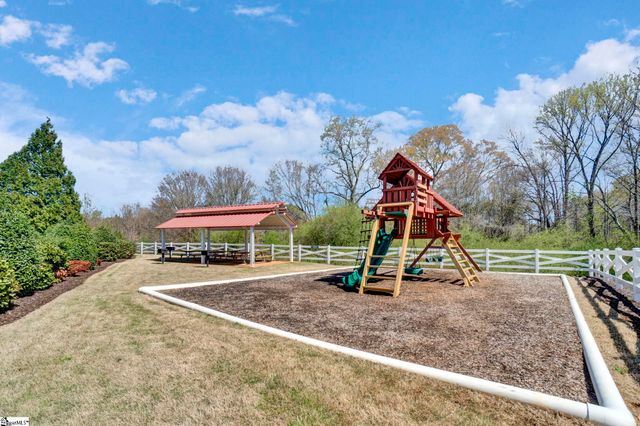 5 Middleberry Court, Greer, SC 29650