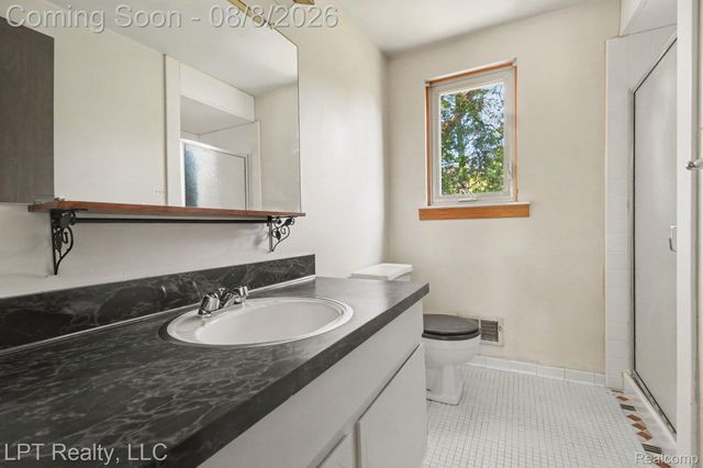 4100 Gatesford Circle Drive, Troy, MI 48085