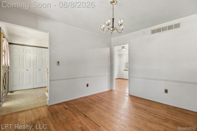4100 Gatesford Circle Drive, Troy, MI 48085