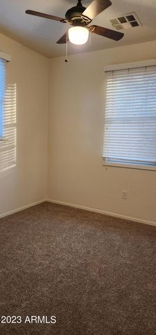 1967 E FRYE Road 103, Gilbert, AZ 85295