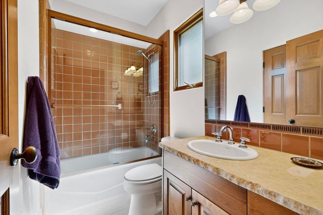 348 White Oaks NE, Albuquerque, NM 87122