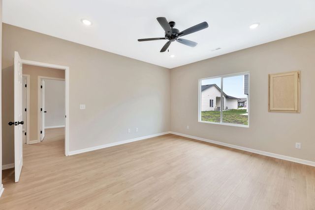 9163 E Chris, Bel Aire, KS 67226