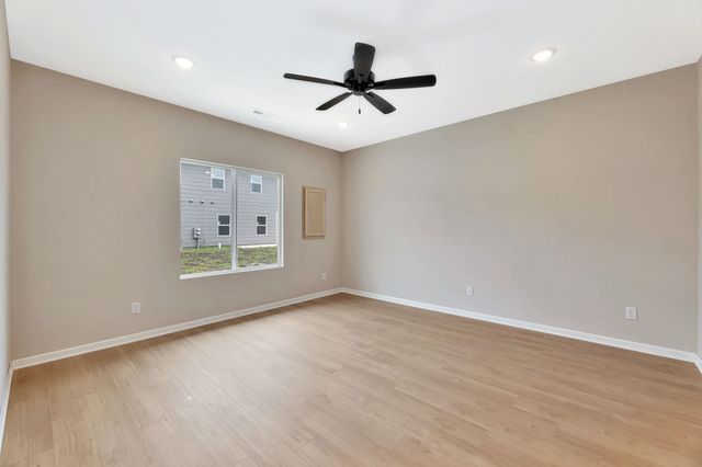 9163 E Chris, Bel Aire, KS 67226
