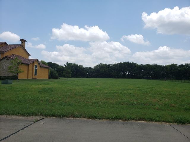 1706 Right Field Court, Cedar Hill, TX 75104