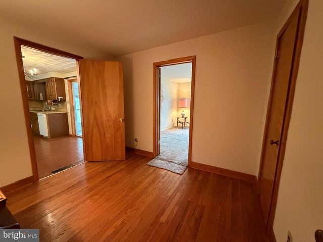 223 WOODS DRIVE, Mechanicsburg, PA 17050