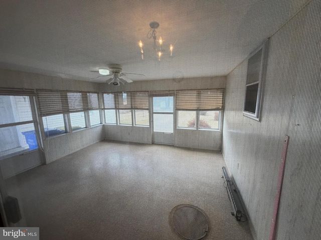 223 WOODS DRIVE, Mechanicsburg, PA 17050