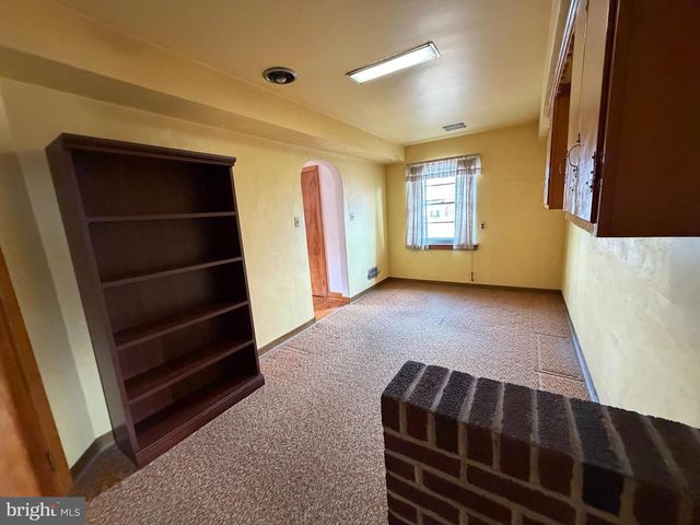 223 WOODS DRIVE, Mechanicsburg, PA 17050