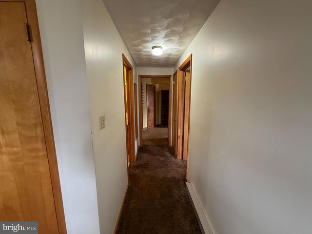 223 WOODS DRIVE, Mechanicsburg, PA 17050