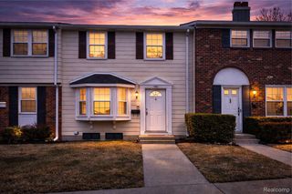 19585 Mariner Court, Northville Township, MI 48167